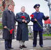 On Oct. 16, the Expedition 1 crew visited the grave of Soviet cosmonaut and the first human to fly in space, Yuri Alekseyevich Gagarin. Paying respects to Gagarin is customary in Russia prior to space flight. Pictured left to right are Sergei K. Krikalev, William M. Shepherd and Yuri Pavlovich Gidzenko. Photo courtesy of NASA.